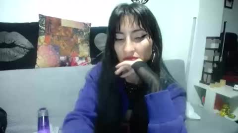  Angela  online show from March 6, 5:03 am