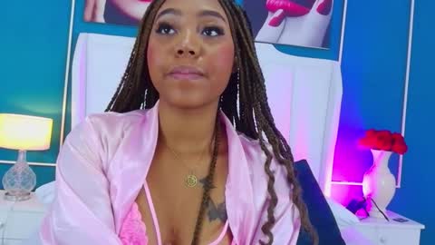 Angela Roberts online show from September 17, 2:53 pm