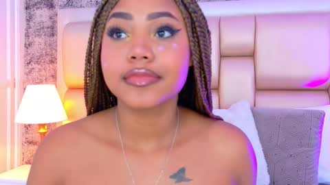 Angela Roberts online show from March 8, 2:15 am