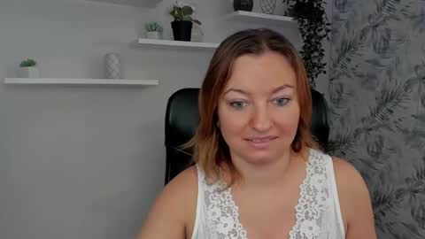 Angela online show from September 15, 5:42 am