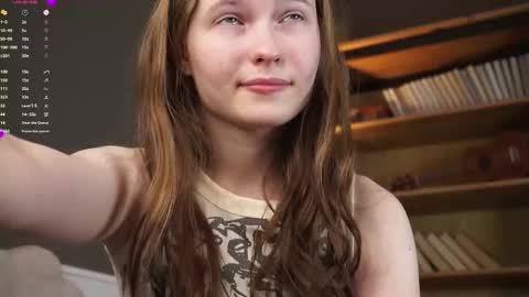 Mary online show from January 18, 1:31 pm