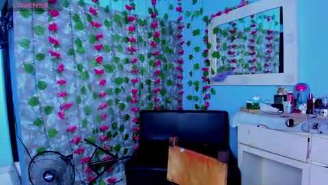 Angela online show from May 29, 2:09 am