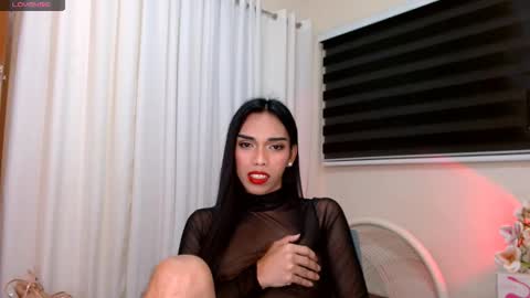 SENORITA online show from November 16, 9:33 am