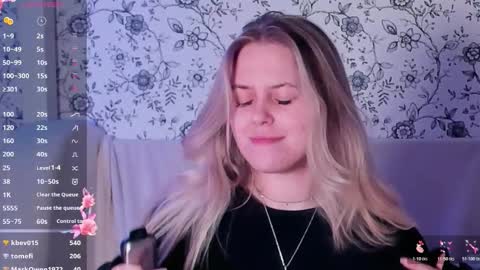 Darsi Anty online show from January 31, 7:11 pm