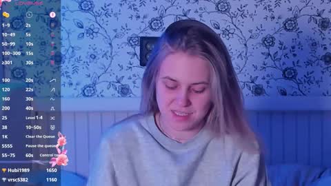 Darsi Anty online show from February 20, 5:04 pm