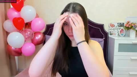 Angela online show from February 10, 9:58 am