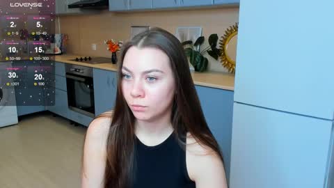 Angela online show from March 11, 11:55 am