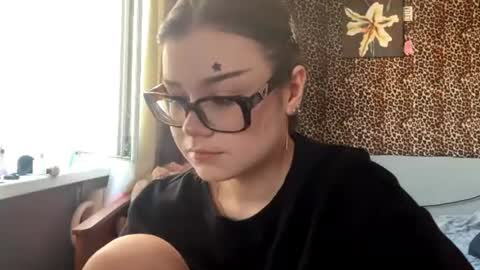 angelcatier online show from August 7, 2:59 pm
