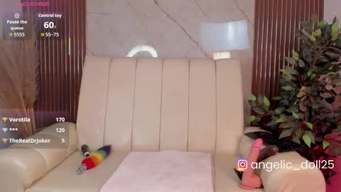 Snapshot of angelic__doll__ chatting on October 12, 1:37 pm Schedule 700a.m - 200p.m Col hour online show from October 12, 1:37 pm