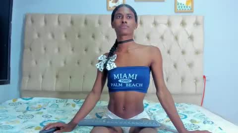 Snapshot of angelica_sexy1 chatting on February 14, 7:44 pm angelica_sexy1 online show from February 14, 7:44 pm