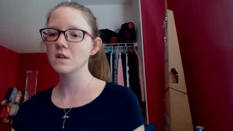 AngelicAngel online show from October 9, 4:45 pm