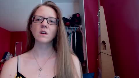 AngelicAngel online show from September 30, 5:12 pm