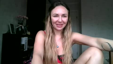 angelinalove28 online show from November 8, 8:39 am