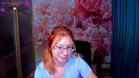 AngelinaLow online show from November 28, 12:56 pm