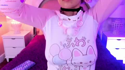 angeline online show from April 21, 12:23 pm