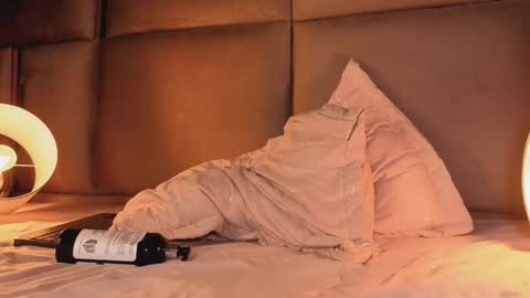 angelinepossy online show from November 19, 10:30 pm