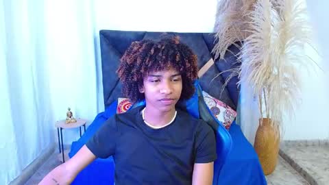 Angel online show from April 21, 8:49 pm