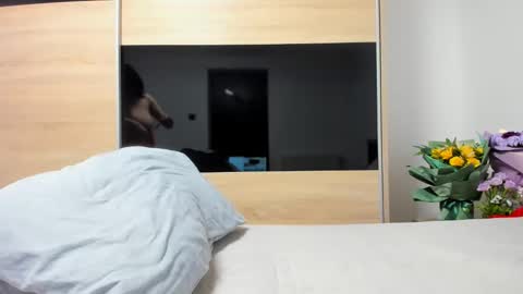KrystyYo online show from February 27, 5:18 am