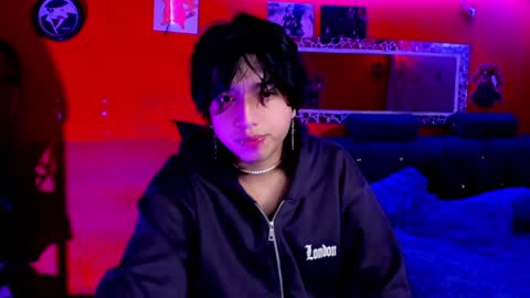 Snapshot of angellonfire chatting on January 26, 4:20 am Angel  online show from January 26, 4:20 am