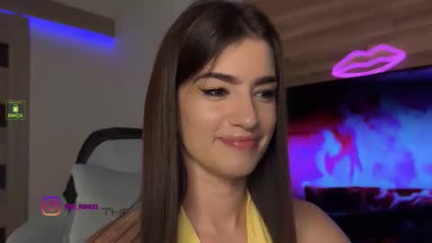 angelmi171 online show from September 17, 7:39 pm