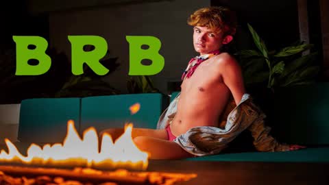 Angelo I work from home this is my room  online show from February 9, 9:16 am