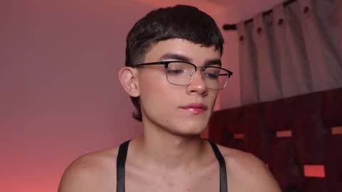 Angelo I work from home this is my room  online show from October 1, 5:06 am