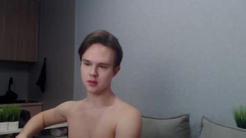 Angel online show from March 14, 10:19 am