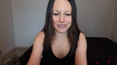 Giulia online show from April 4, 1:07 pm