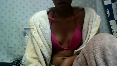 angeltta69 online show from July 25, 7:28 am