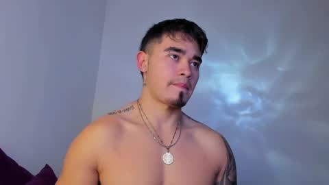 Snapshot of angelx_fox chatting on September 28, 1:47 am Angel Fox online show from September 28, 1:47 am