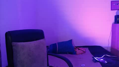 VALENTINA online show from February 25, 2:25 am