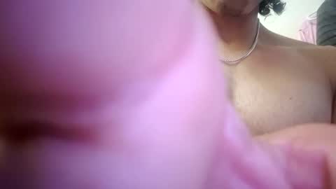 angrychicks83 online show from May 31, 1:10 pm
