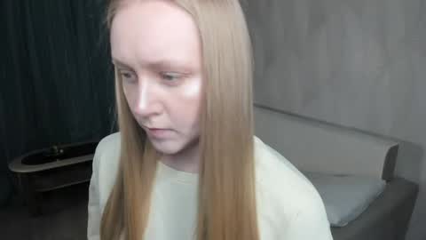 Violet online show from April 19, 6:14 am