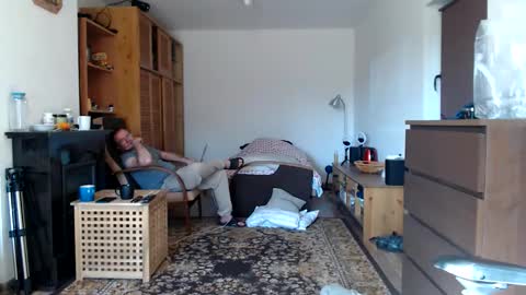 animal_michael online show from March 3, 8:54 am