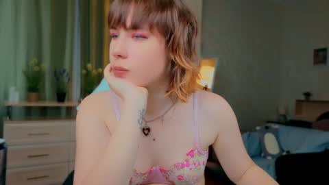 Maya online show from July 12, 2:20 pm