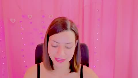 Anni online show from April 16, 1:11 pm