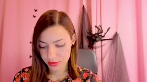 Anni online show from November 16, 4:09 pm