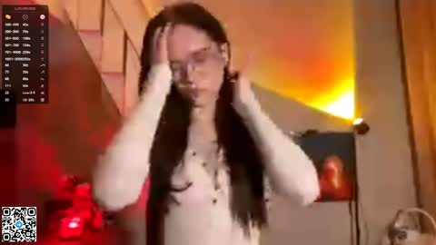 Astrid online show from April 18, 5:15 pm