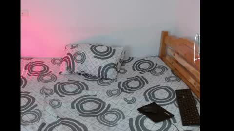 anitaturnerr online show from February 10, 2:19 am