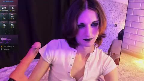 Angel online show from November 15, 7:04 pm