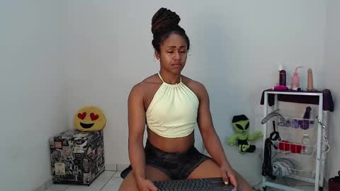 Snapshot of anjinhama chatting on September 30, 3:06 am Hello My name is NaiaraPv is OPEN online show from September 30, 3:06 am