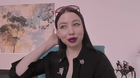 Anny online show from February 13, 9:06 pm