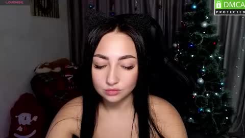 Anna online show from December 15, 8:10 am