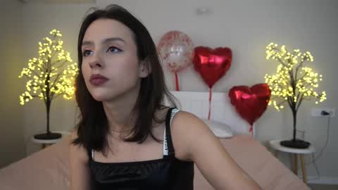 Anna online show from February 25, 9:37 pm