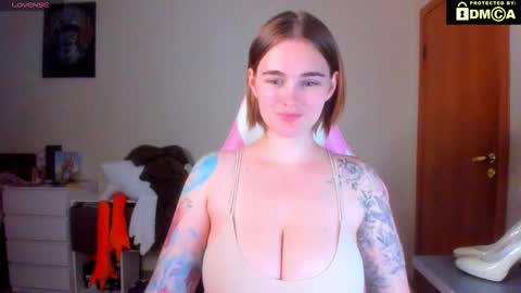 AnnaRoading online show from September 10, 10:55 pm