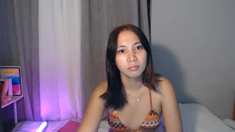 annie online show from April 22, 2:30 am