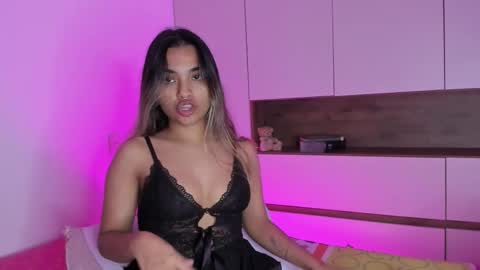 Anne online show from March 4, 9:17 am