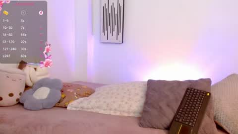 Anne online show from July 17, 10:44 pm