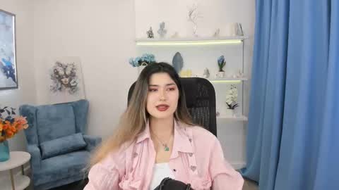 annetli online show from November 13, 3:53 am