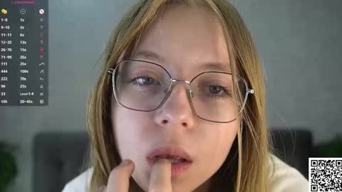 Eva online show from December 1, 6:06 pm